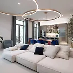 Apartment Luxury Penthouse In Downtown *