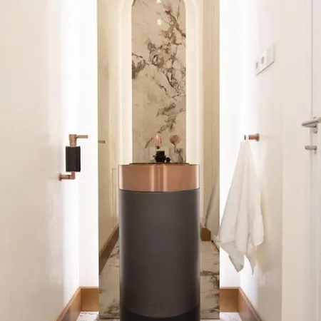アパート Luxury Penthouse In Downtown *