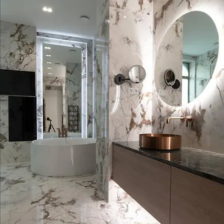 アパート Luxury Penthouse In Downtown