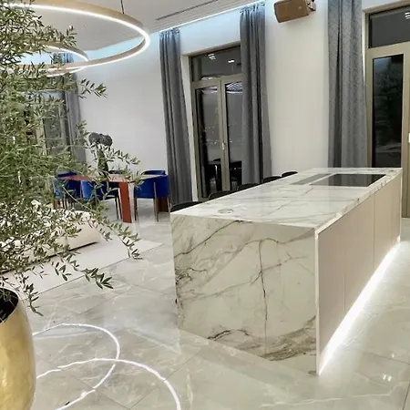 Luxury Penthouse In Downtown アパート ブダペスト