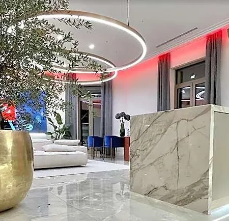 Luxury Penthouse In Downtown