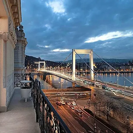 公寓 Luxury Penthouse In Downtown