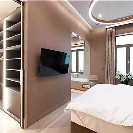 公寓 Luxury Penthouse In Downtown