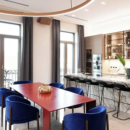 Luxury Penthouse In Downtown 公寓 *