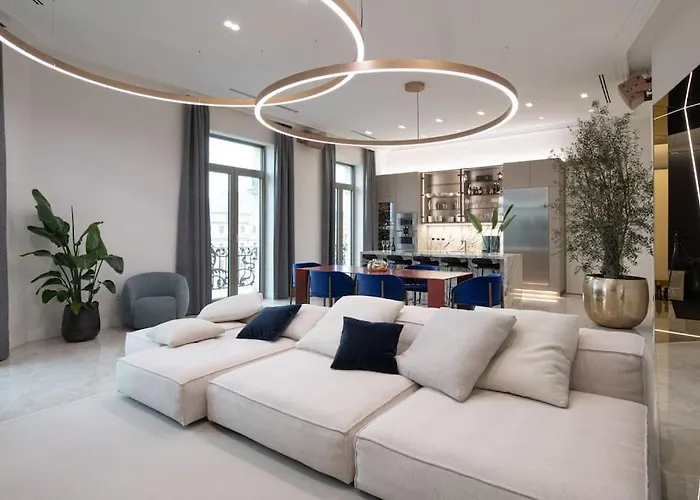 Διαμέρισμα Luxury Penthouse In Downtown *